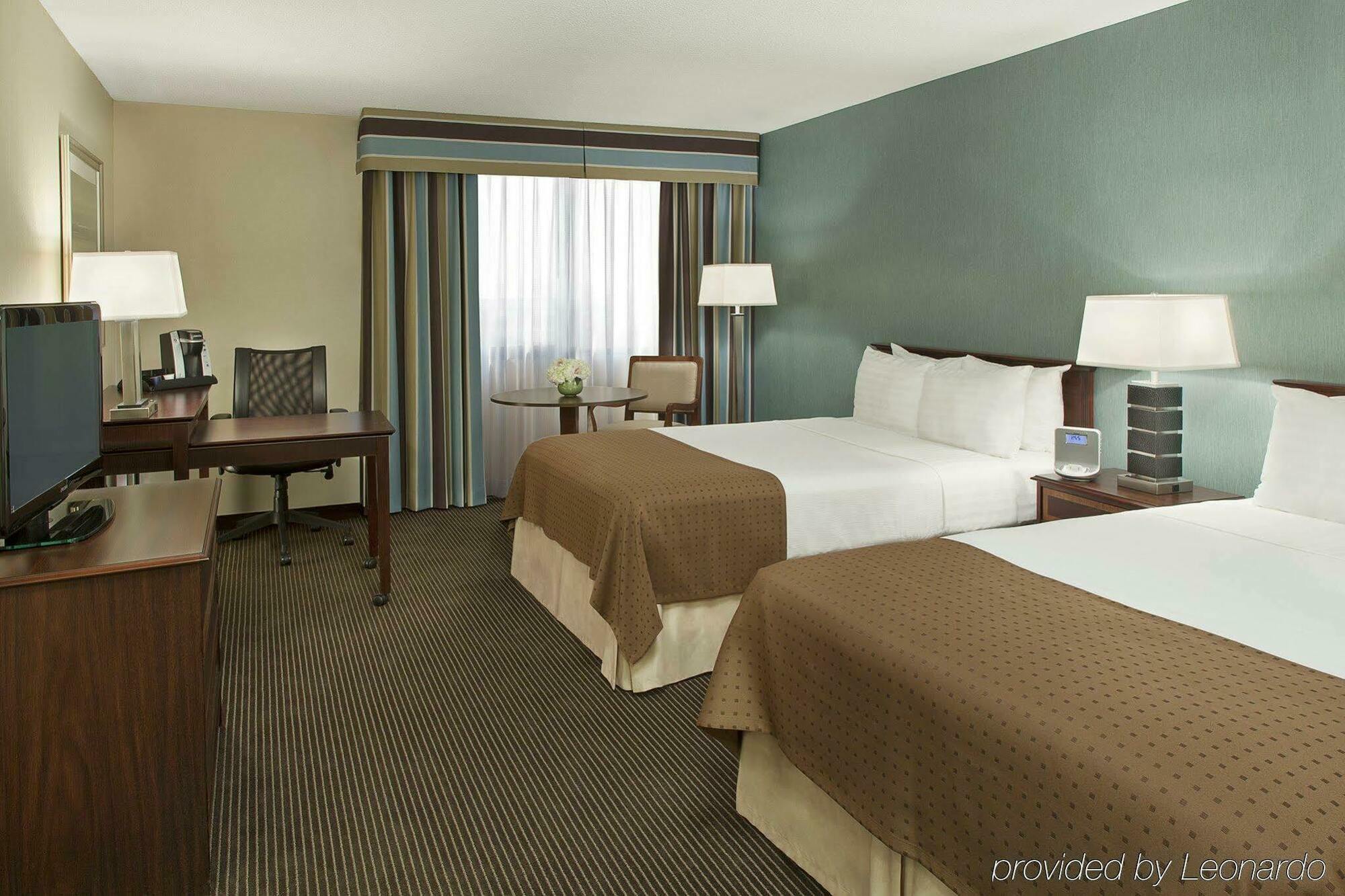 Holiday Inn Toronto - Yorkdale Eksteriør bilde